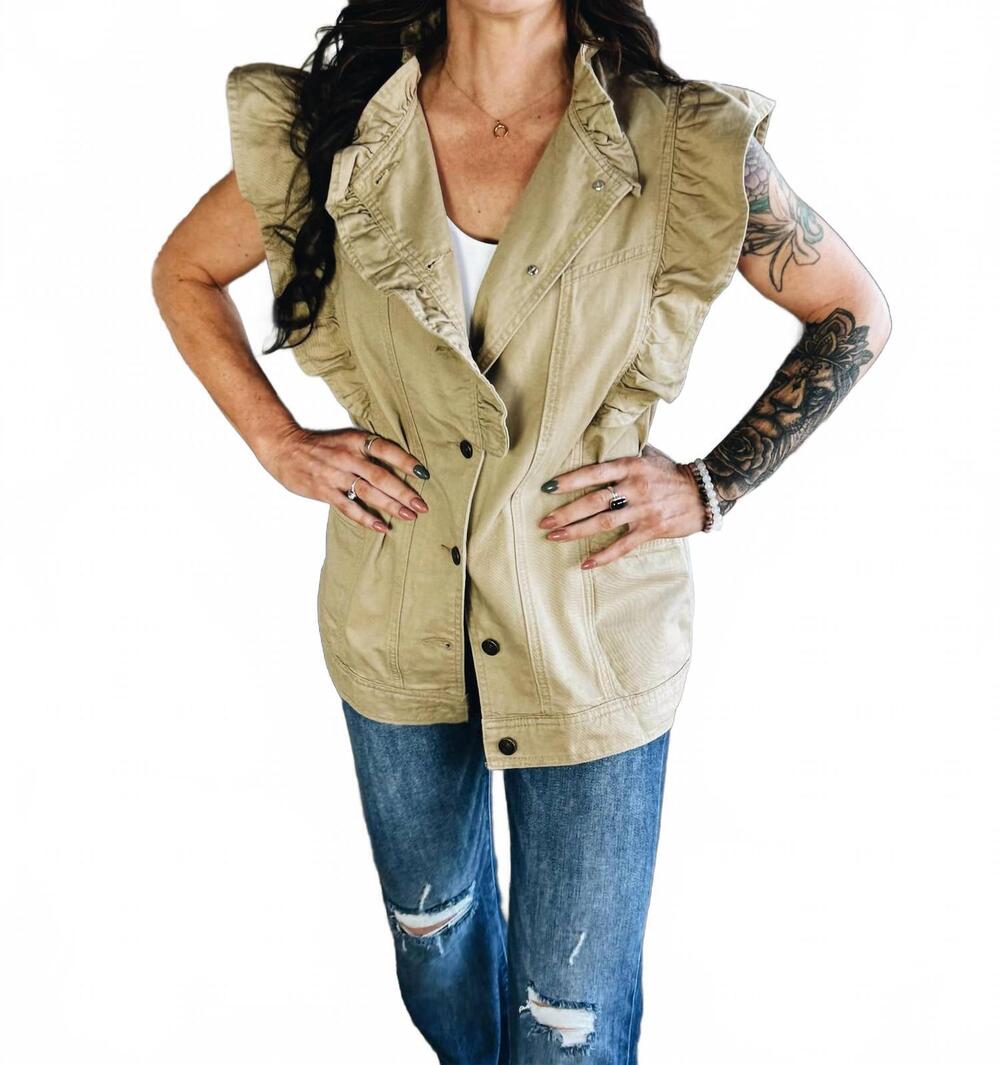 NEW LA SOCIETY the main character vest in khaki